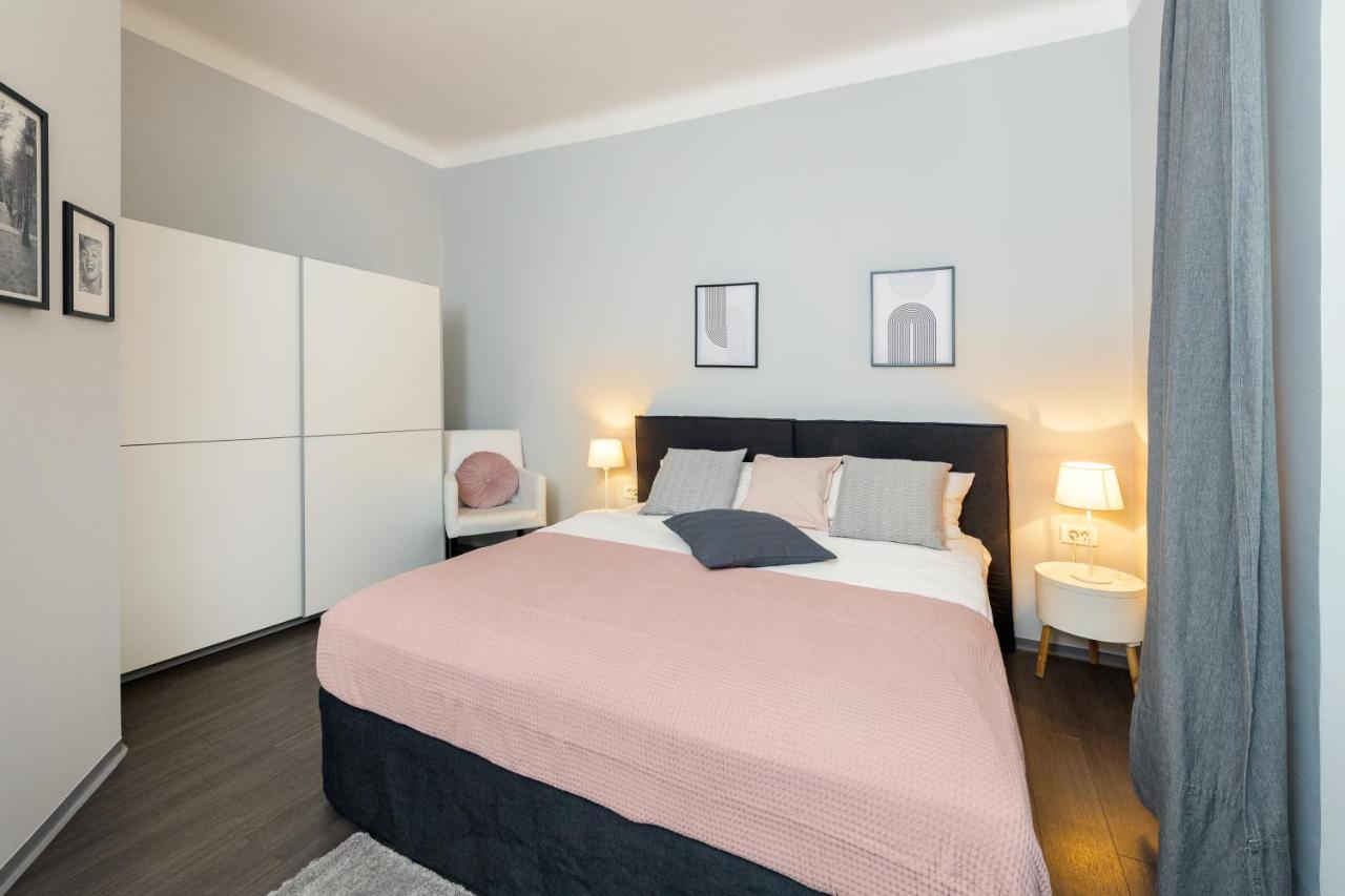 Apartment Napoleon Λιουμπλιάνα Εξωτερικό φωτογραφία